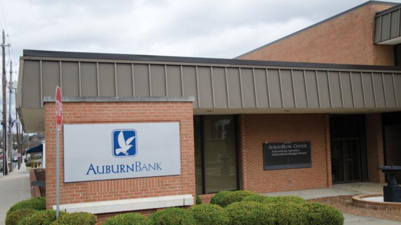 מוצר הדגל של Auburn National Bank | 👁️GURU.Markets👁️ דוגמת מוצר של Auburn National Bank