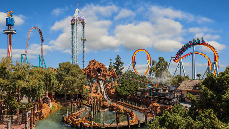מוצר מקורי של cedarfair.com