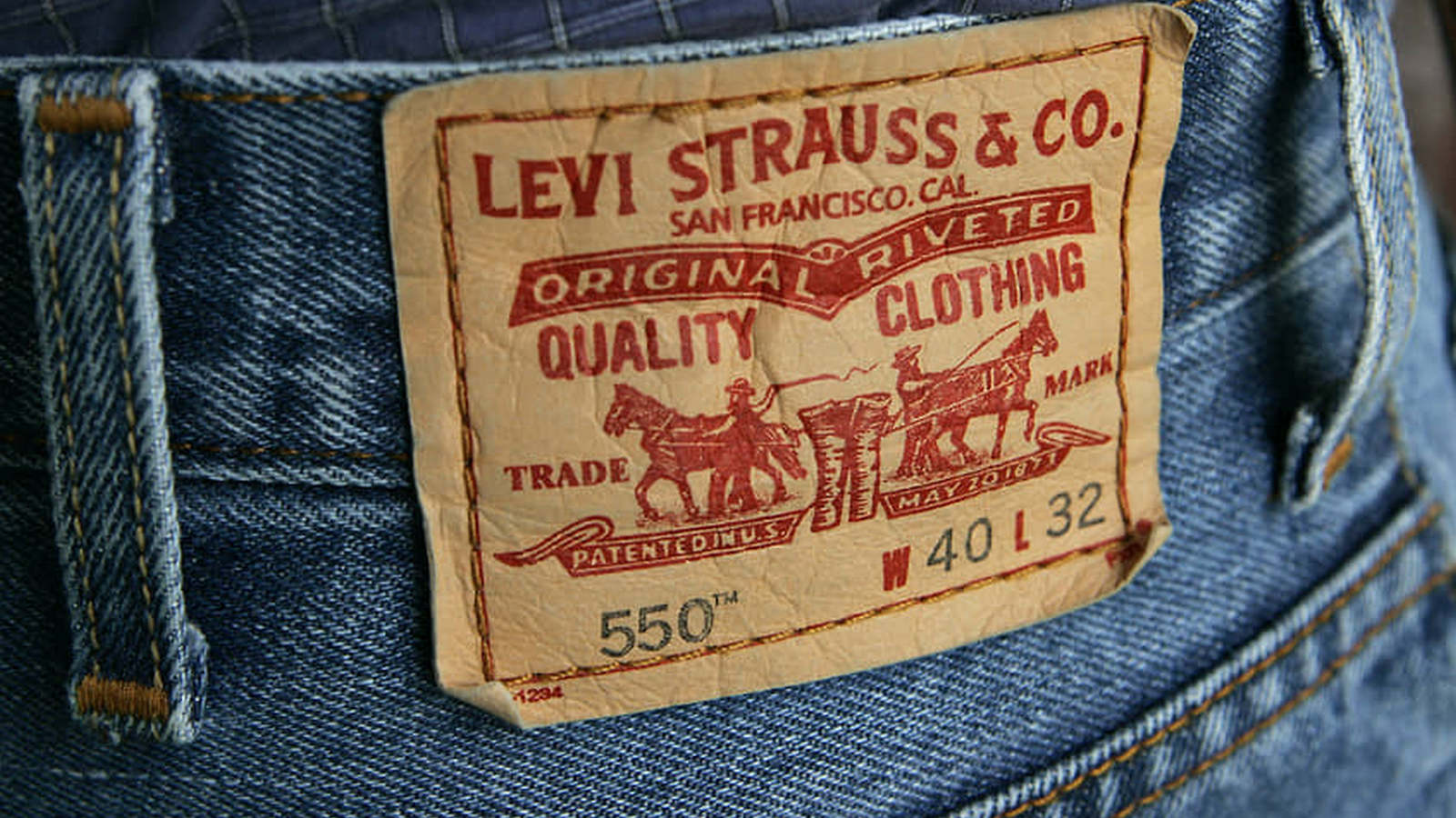 פריט של המותג Levi Strauss & Co