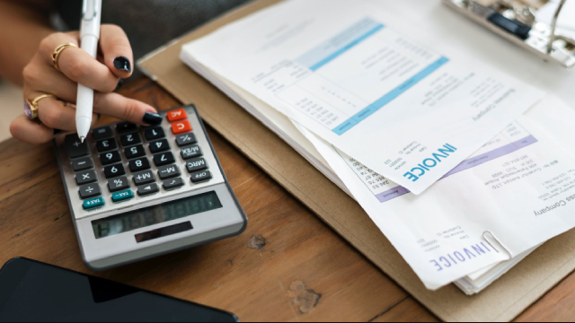 מה onemainfinancial.com מוכרת | 👁️GURU.Markets👁️ מוצר סדרתי של onemainfinancial.com