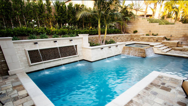 Produk mawa merek Pool Corp
